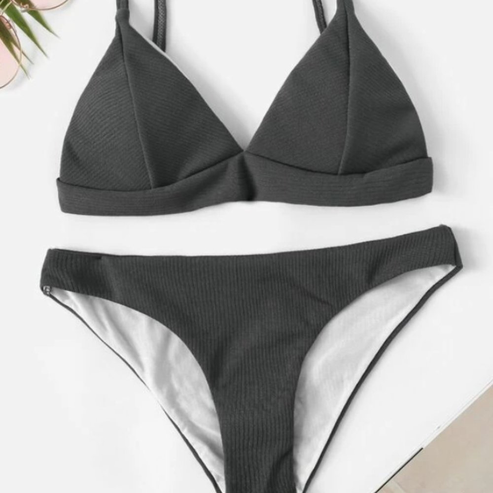 Ribbed Triangle Top With Panty Bikini Set